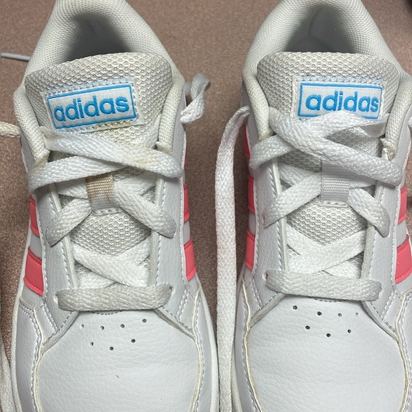 Girls Adidas Sneakers - Size 2 - Picture 7 of 9